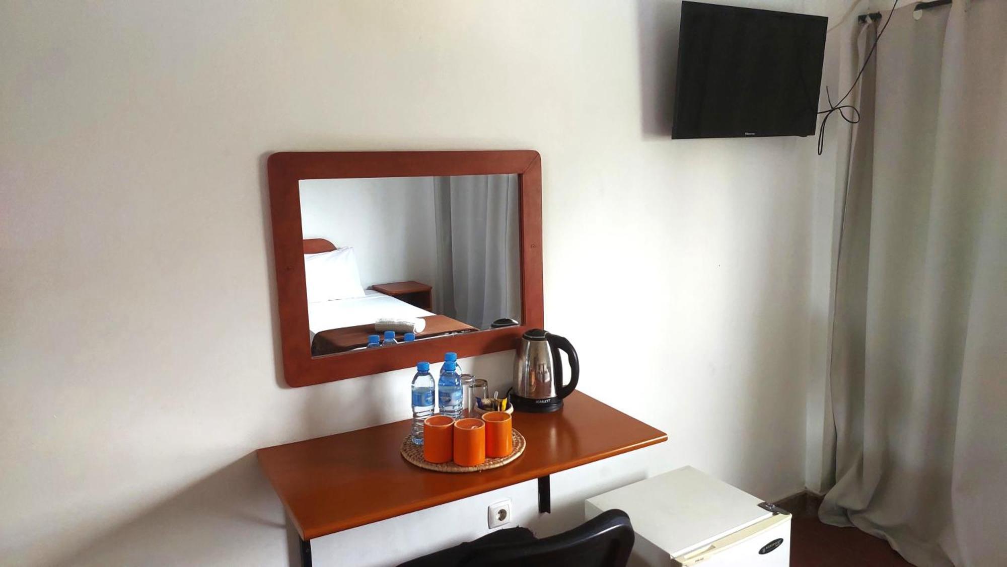 Hotel Inhambane Bagian luar foto